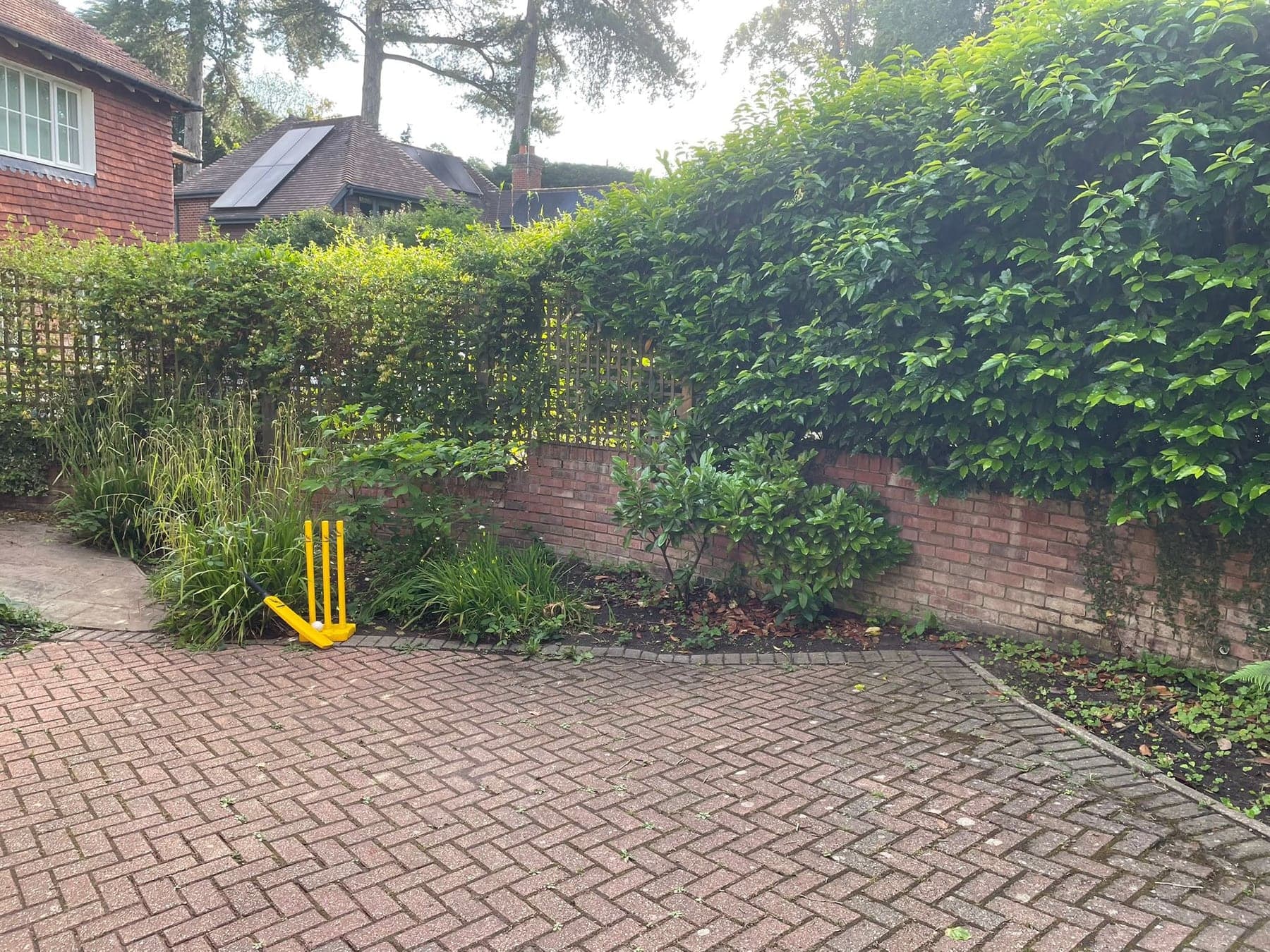 Weed control and maintenance of flower beds